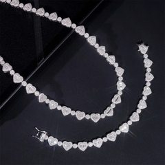 8.5MM Heart Shaped VVS Moissanite Chain Necklace