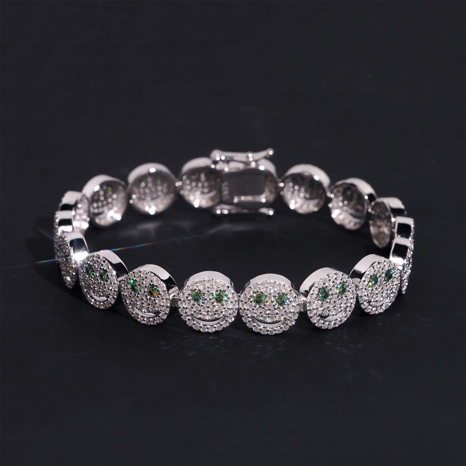 10MM S925 Silver Smiling Face VVS Moissanite Bracelet Secondary image