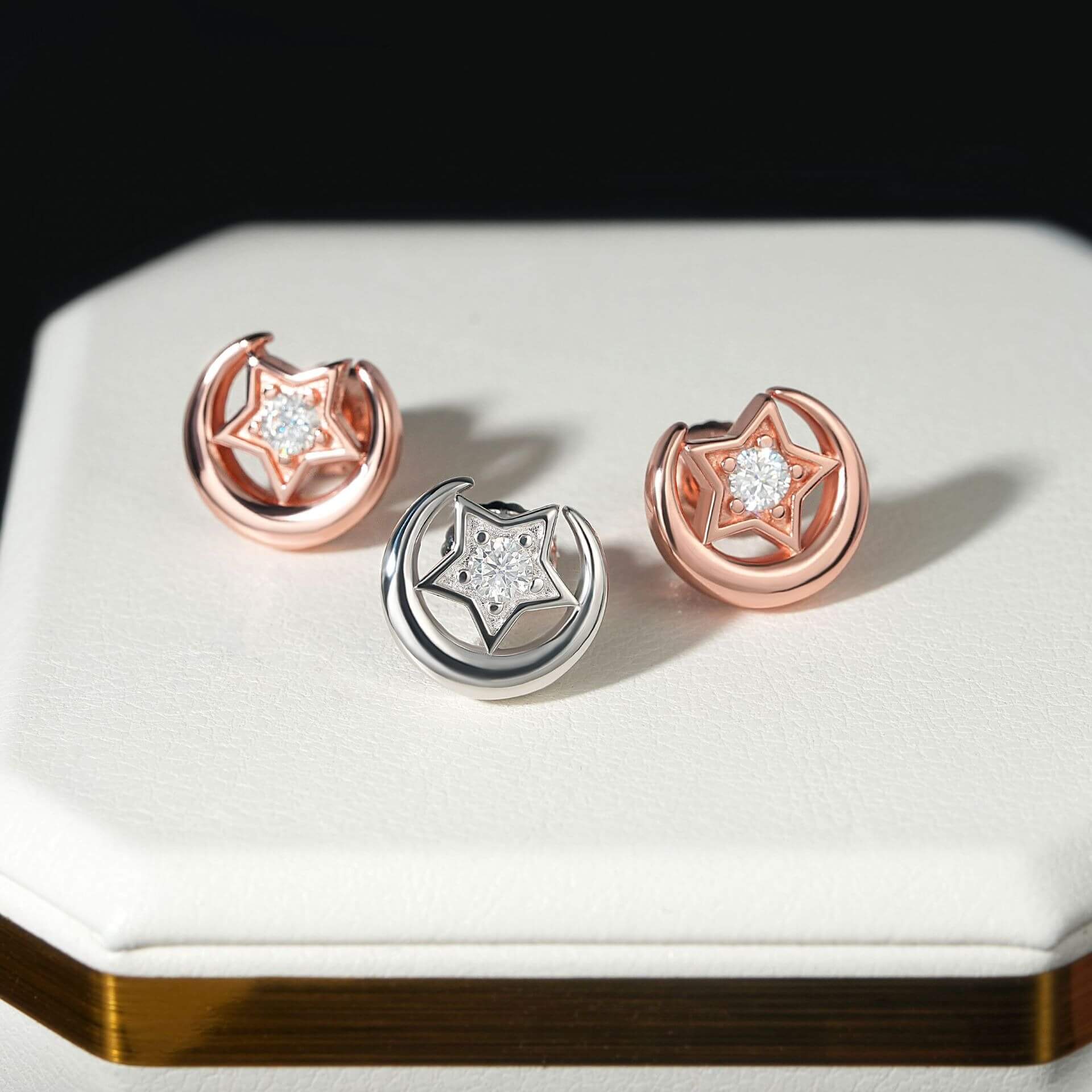 GL  Moon Star Shiny S925 Silver Moissanite Diamond Earrings