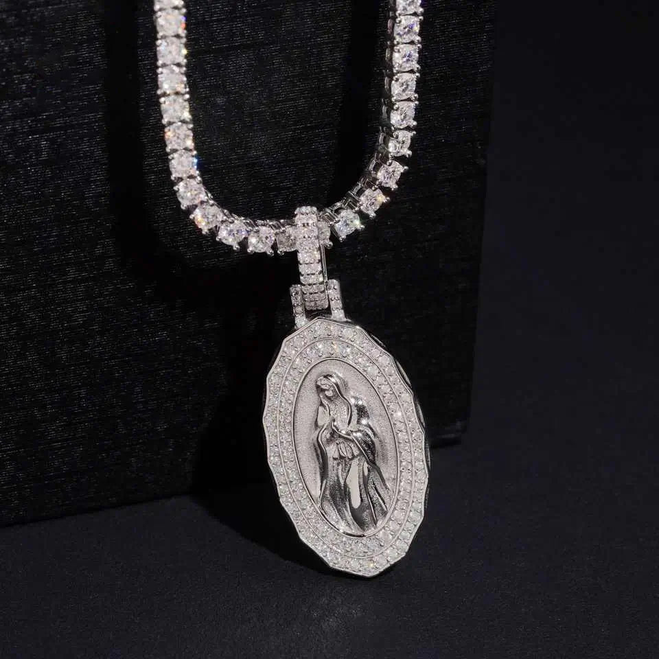 925 Silver VVS Moissanite Santa Maria Pendant