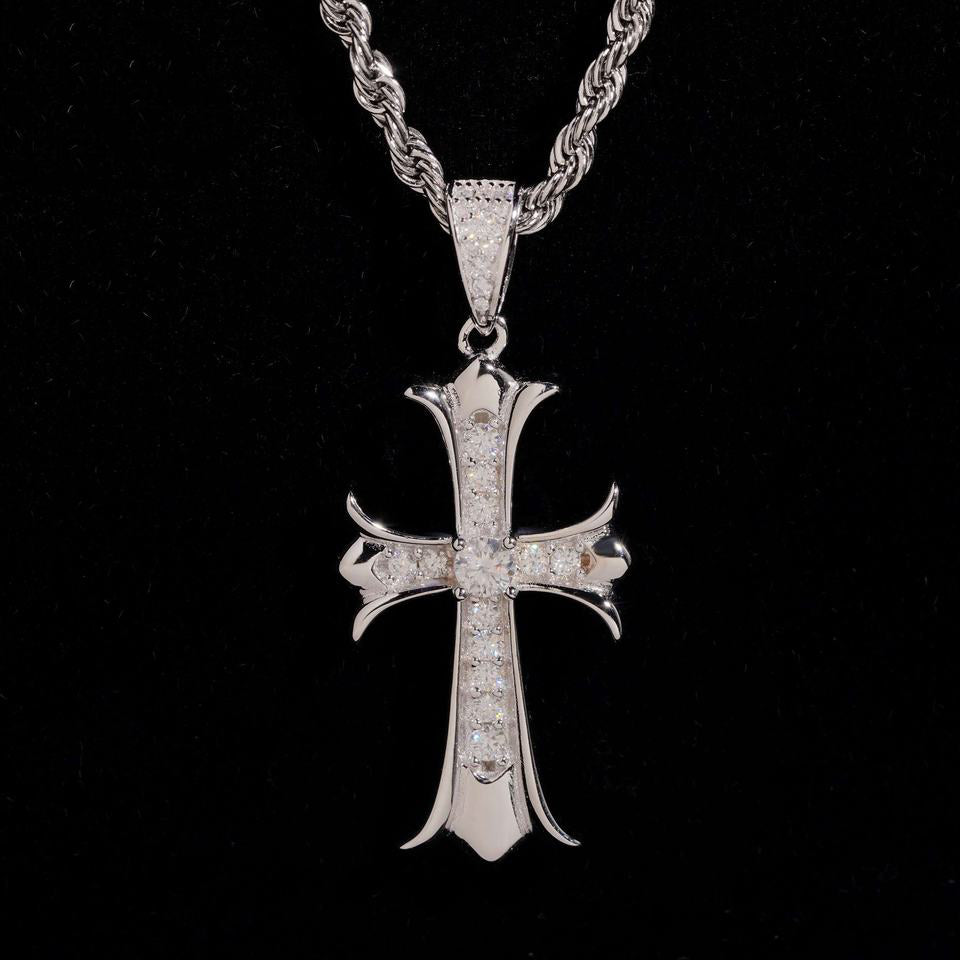 VVS Moissanite Gothic Fleur-de-Lis S925 Silver Cross Pendant