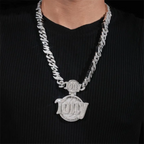 Custom VVS Moissanit Letter Pendant With Round Back