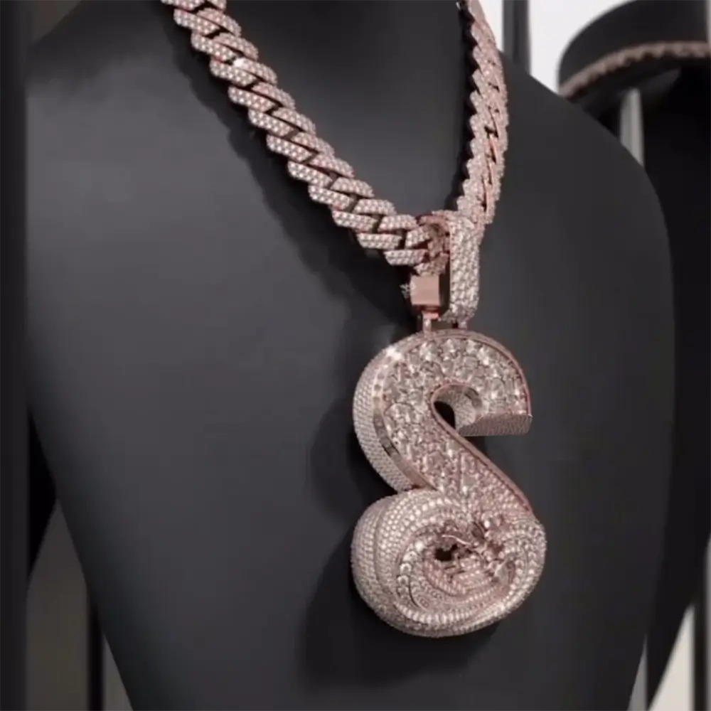 Custom VVS Moissanit 3D Letter "S" Pendant