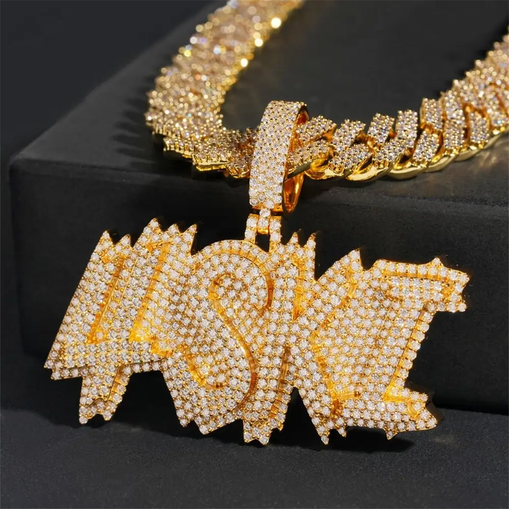Custom "4SKI" Letter VVS Moissanite Pendant Zweitbild