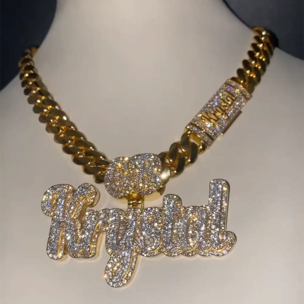 Custom 3In Letter Special Bail VVS Moissanite Pendants Zweitbild